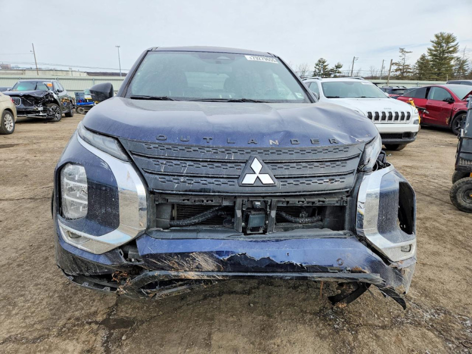 Mitsubishi OUTLANDER 2023 — Copart