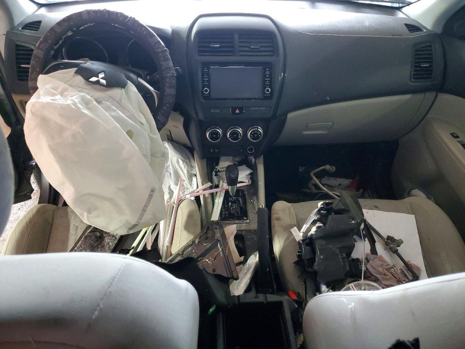 Mitsubishi OUTLANDER 2020 — Copart