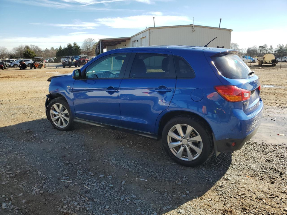Mitsubishi OUTLANDER 2015 — Copart