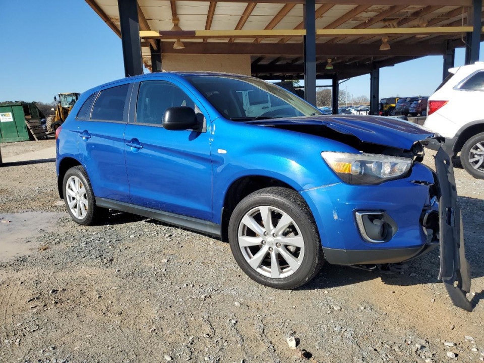 Mitsubishi OUTLANDER 2015 — Copart