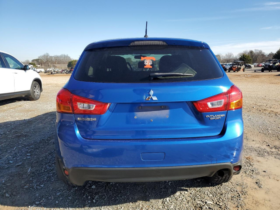 Mitsubishi OUTLANDER 2015 — Copart