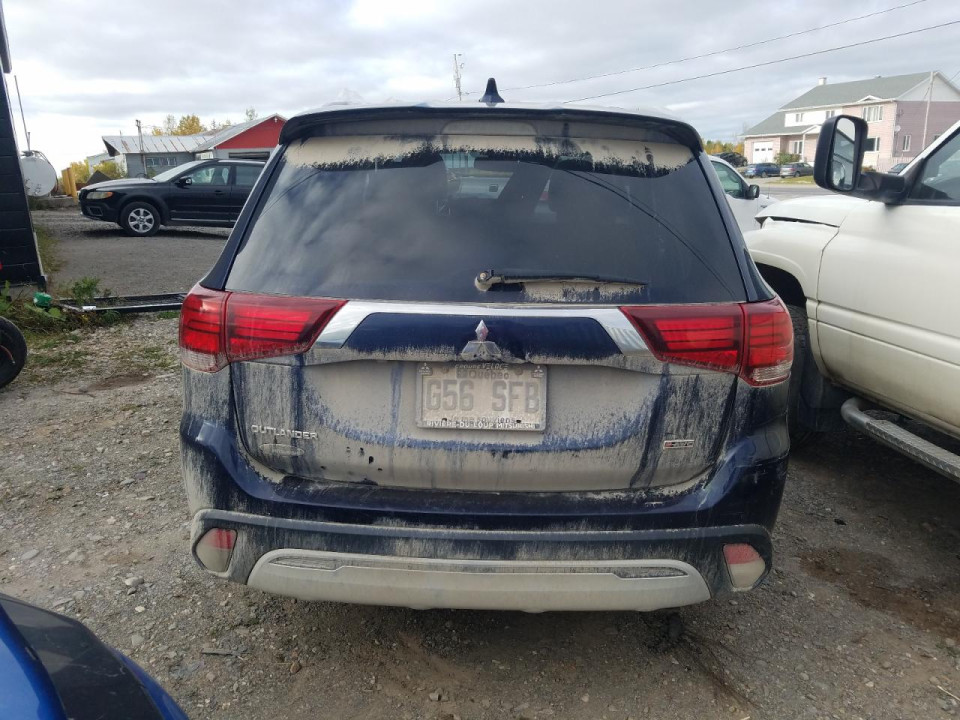 Mitsubishi OUTLANDER 2020 — Copart