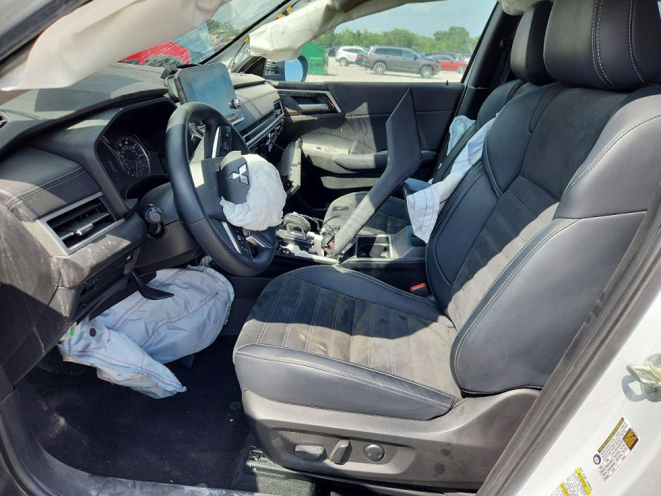 Mitsubishi OUTLANDER 2024 — Copart