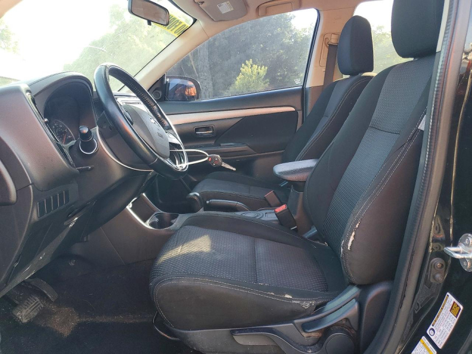 Mitsubishi OUTLANDER 2016 — Copart
