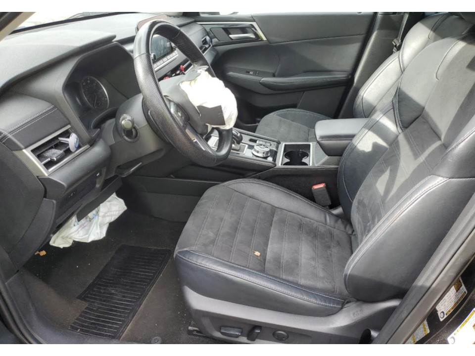 Mitsubishi OUTLANDER 2023 — Copart