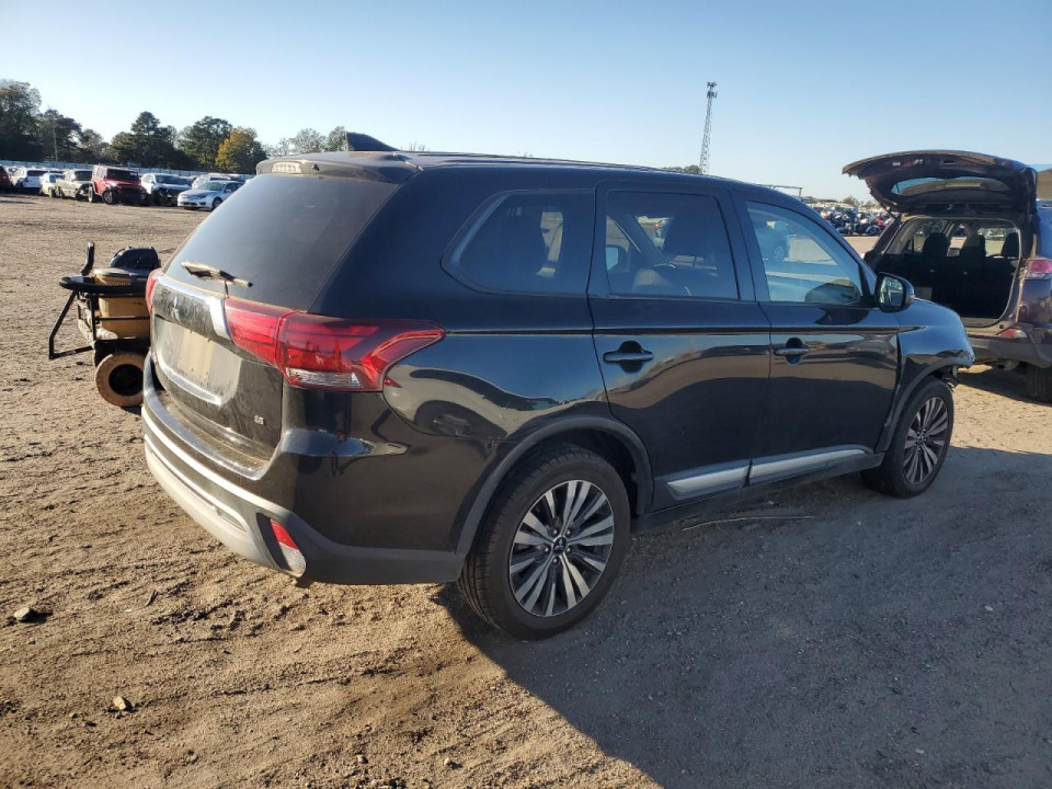 Mitsubishi OUTLANDER 2020 — Copart