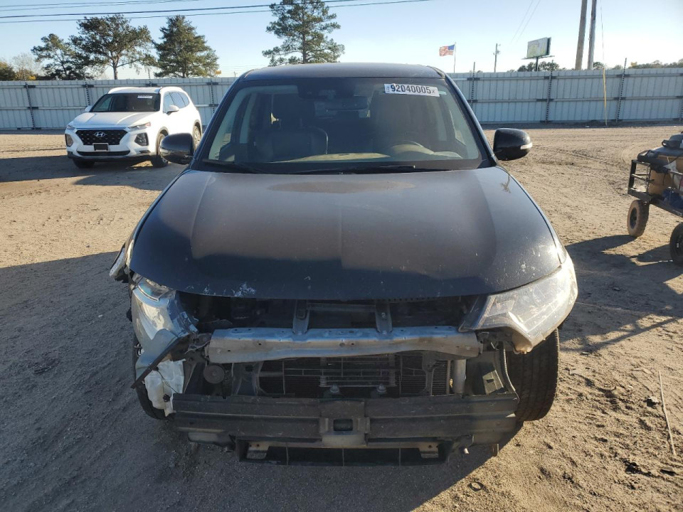 Mitsubishi OUTLANDER 2020 — Copart