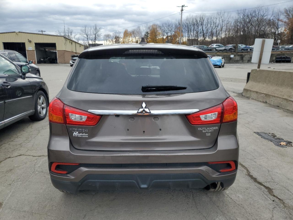 Mitsubishi OUTLANDER 2018 — Copart