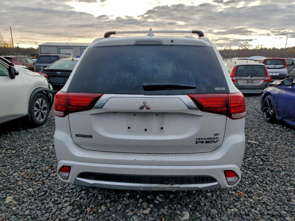 Mitsubishi OUTLANDER 2018 — Copart