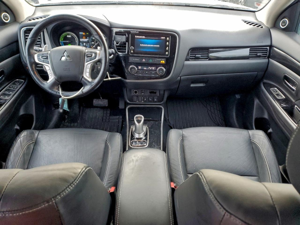 Mitsubishi OUTLANDER 2018 — Copart