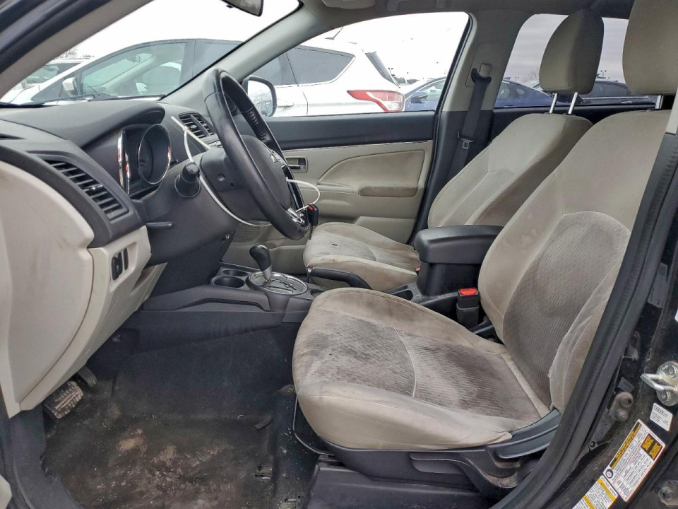 Mitsubishi OUTLANDER 2017 — Copart