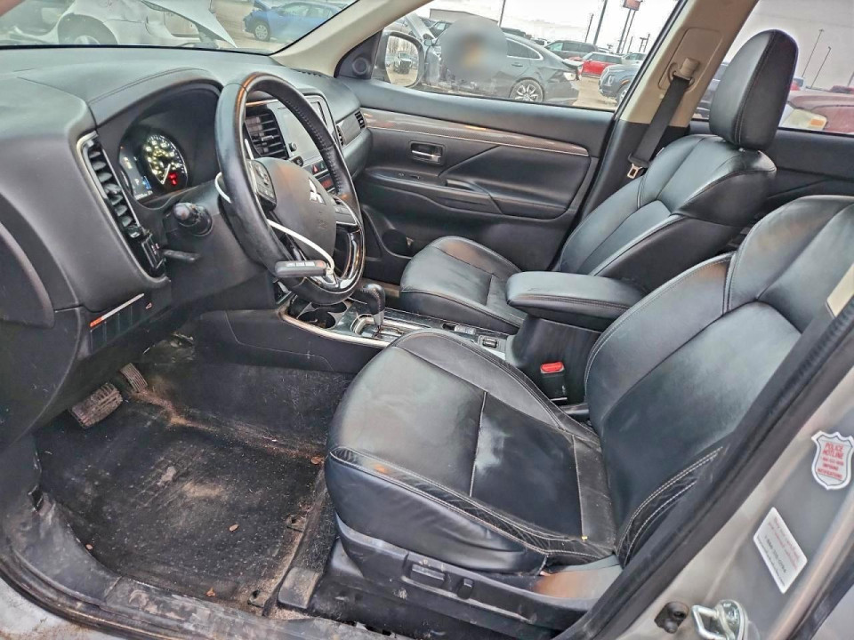 Mitsubishi OUTLANDER 2019 — Copart