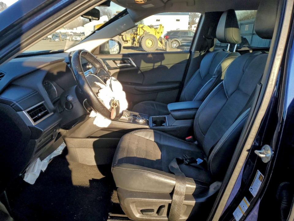 Mitsubishi OUTLANDER 2022 — Copart