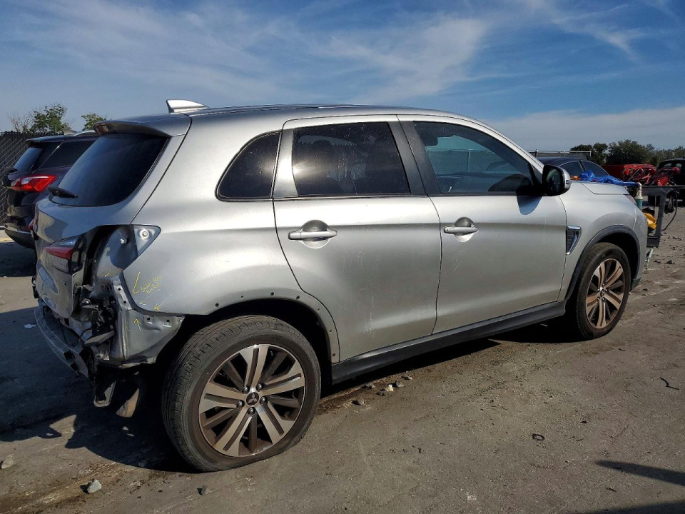Mitsubishi OUTLANDER 2021 — Copart