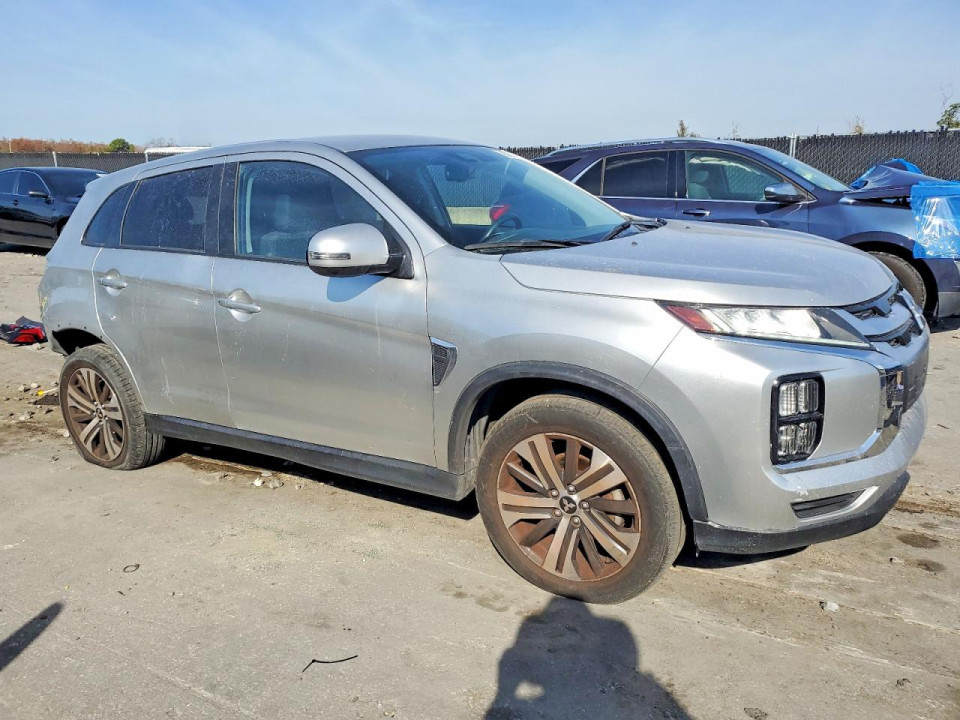 Mitsubishi OUTLANDER 2021 — Copart