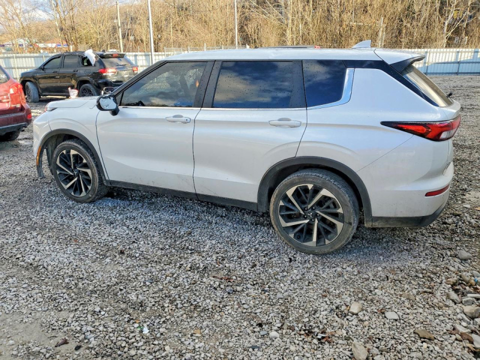 Mitsubishi OUTLANDER 2022 — Copart