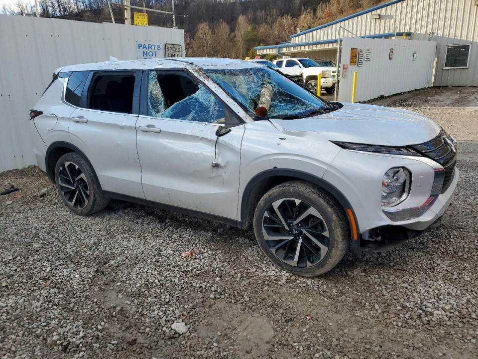 Mitsubishi OUTLANDER 2022 — Copart