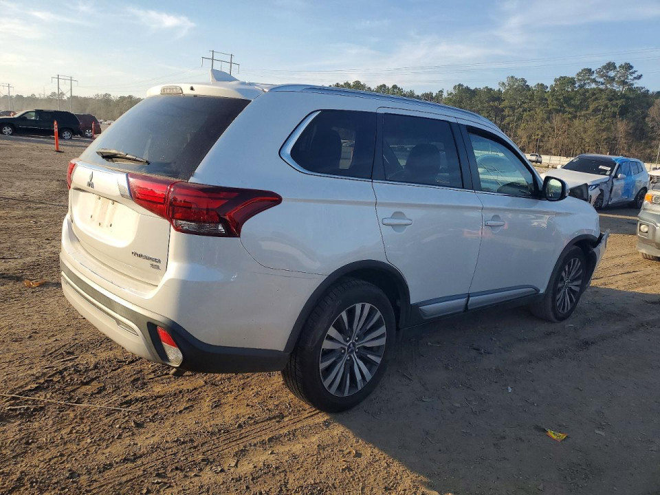 Mitsubishi OUTLANDER 2019 — Copart