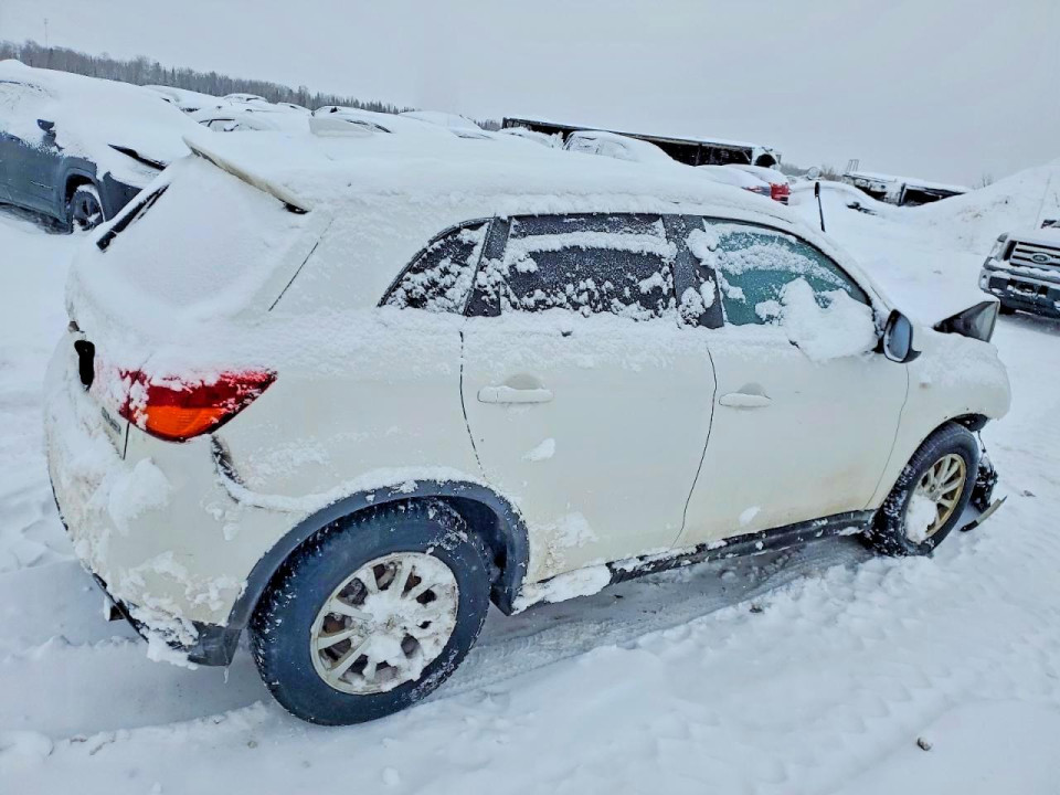 Mitsubishi OUTLANDER 2017 — Copart
