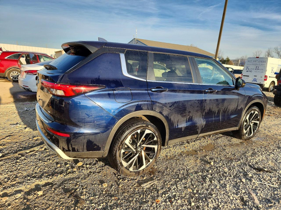 Mitsubishi OUTLANDER 2024 — Copart