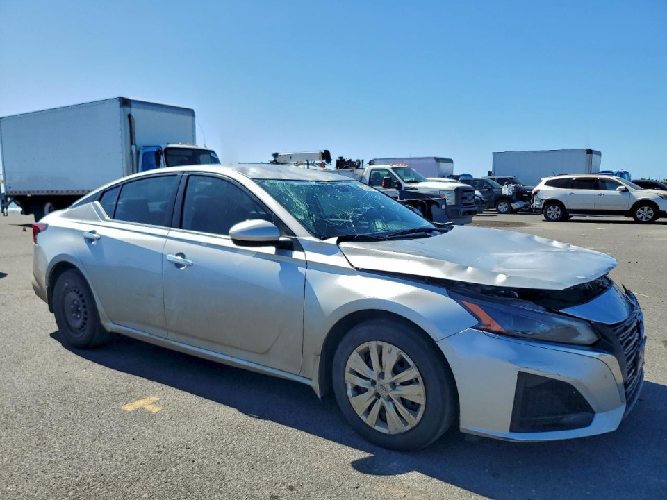 Nissan ALTIMA 2023 — Copart