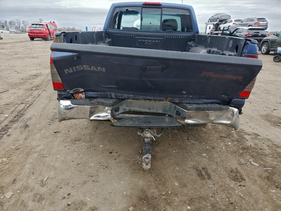Nissan FRONTIER 2000 — Copart