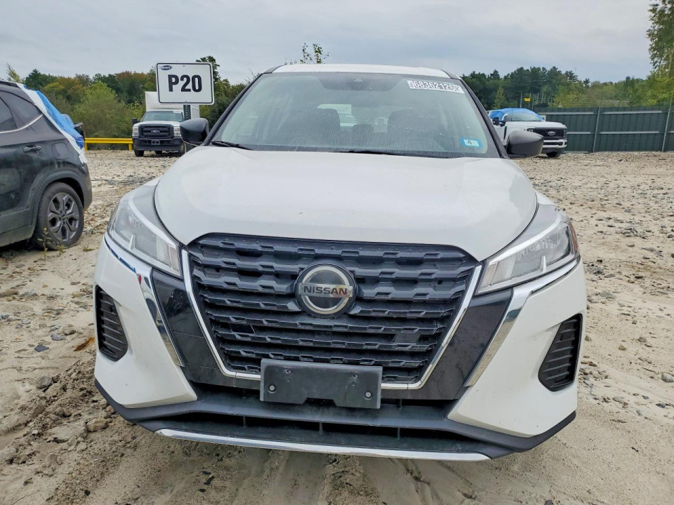 Nissan KICKS 2021 — Copart