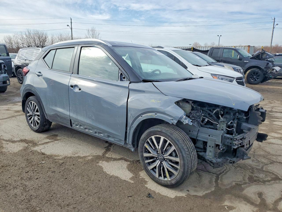 Nissan KICKS 2023 — Copart