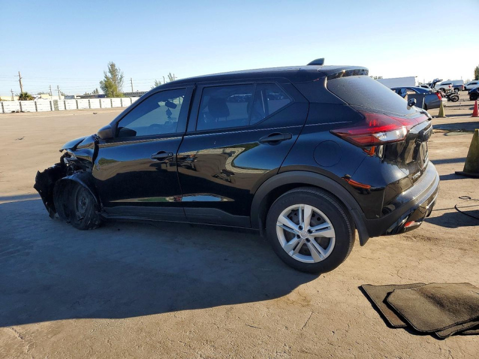 Nissan KICKS 2023 — Copart