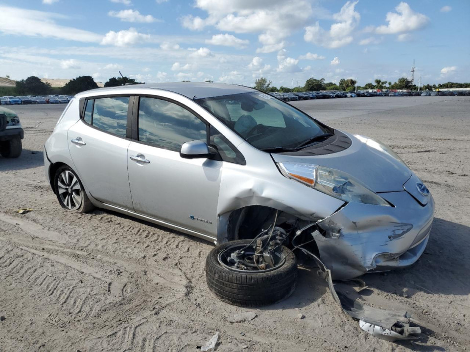 Nissan LEAF 2015 — Copart