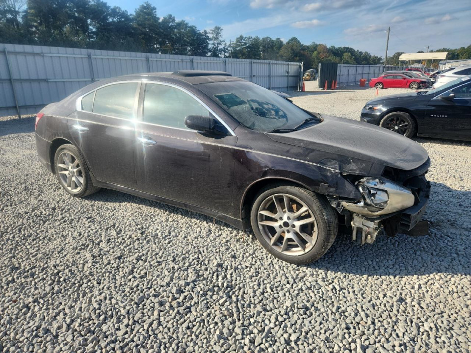 Nissan MAXIMA 2011 — Copart