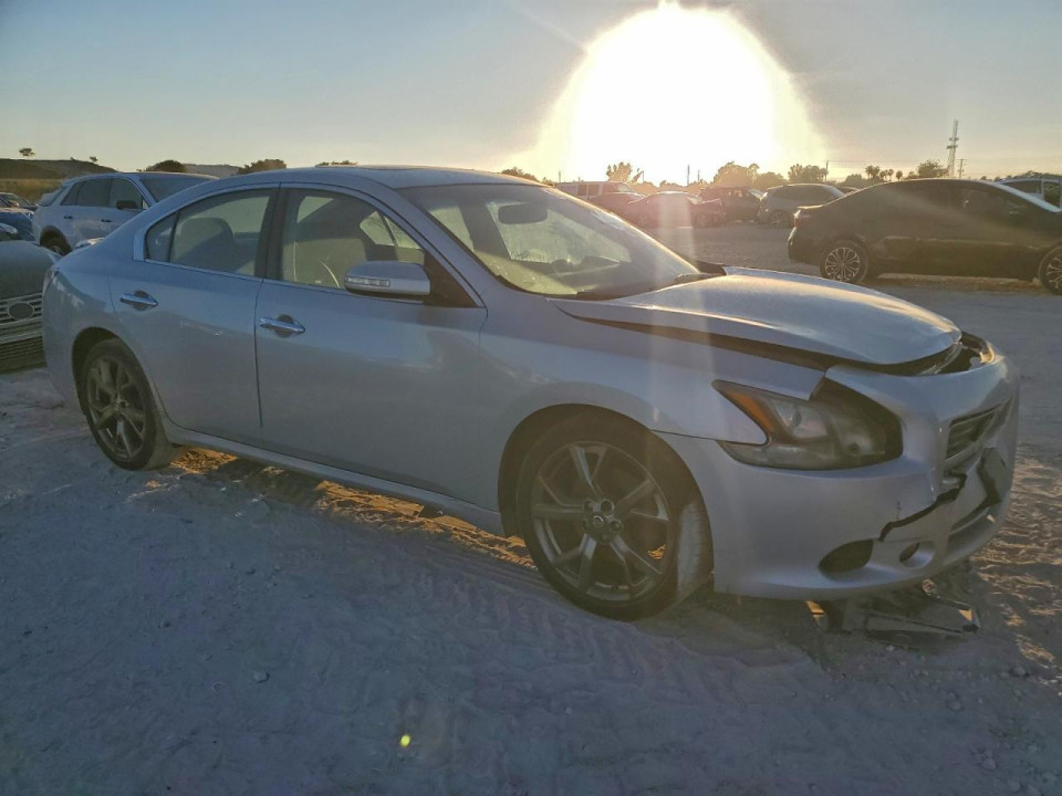 Nissan MAXIMA 2013 — Copart