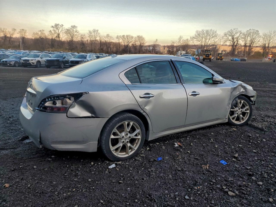 Nissan MAXIMA 2013 — Copart