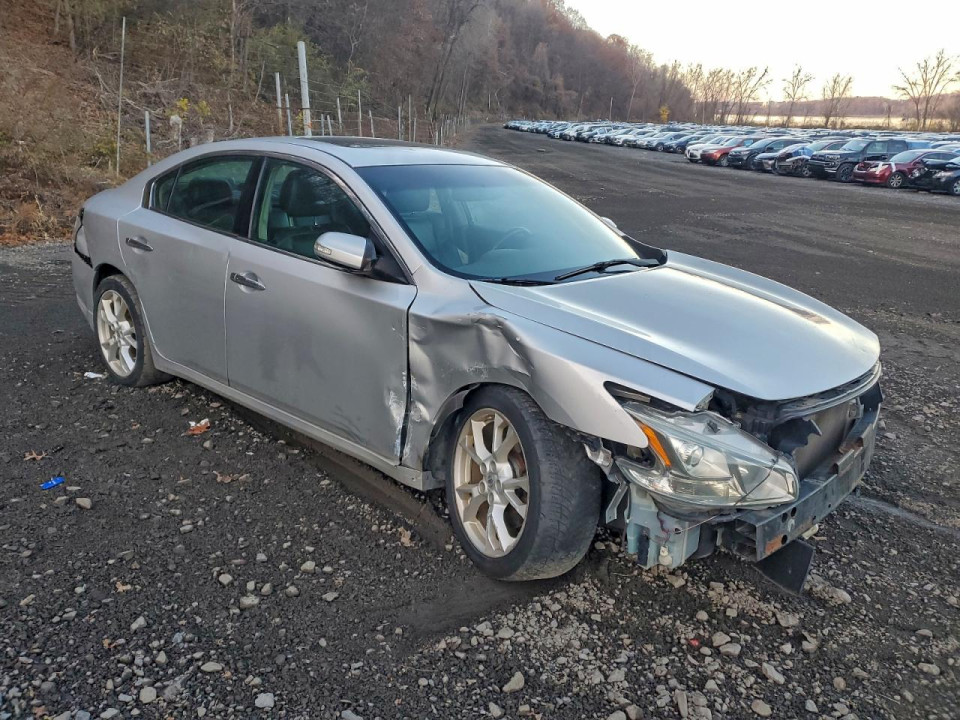 Nissan MAXIMA 2013 — Copart