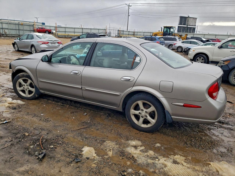 Nissan MAXIMA 2000 — Copart