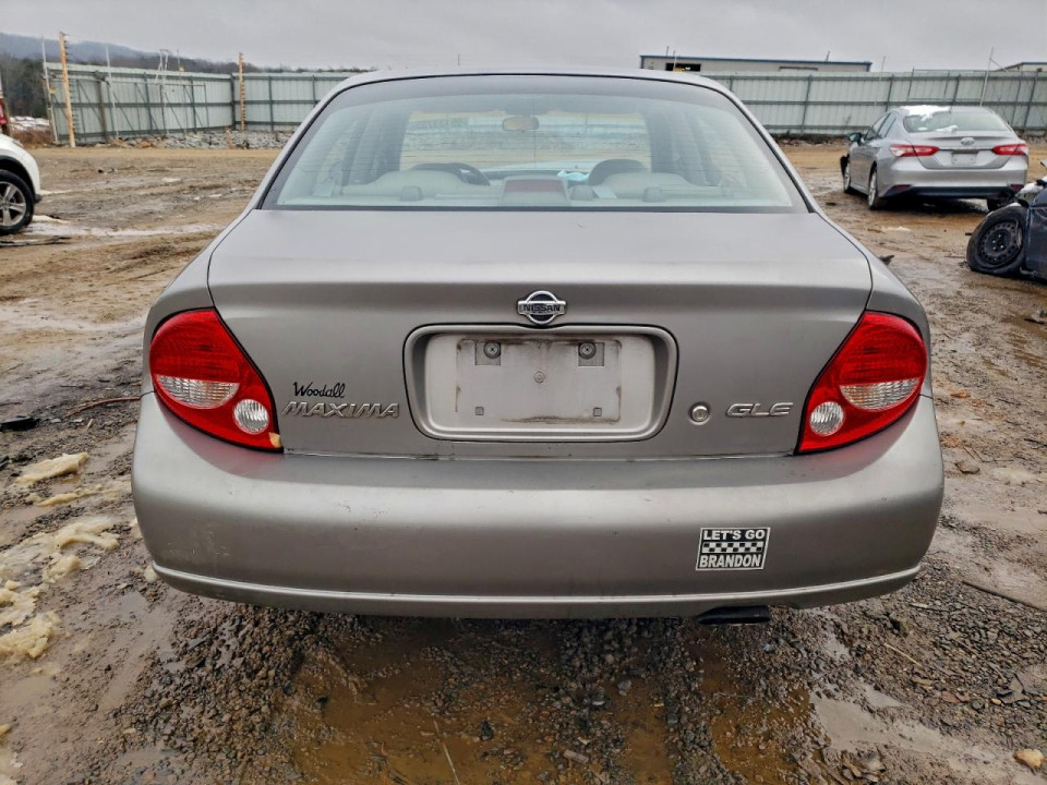 Nissan MAXIMA 2000 — Copart