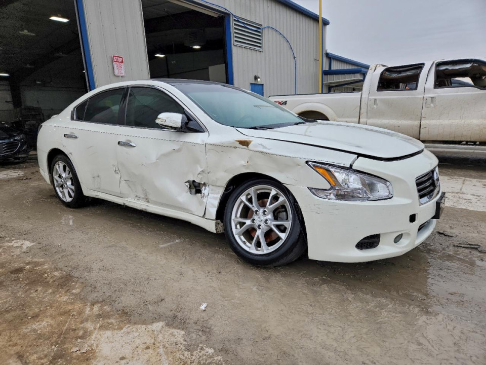 Nissan MAXIMA 2014 — Copart