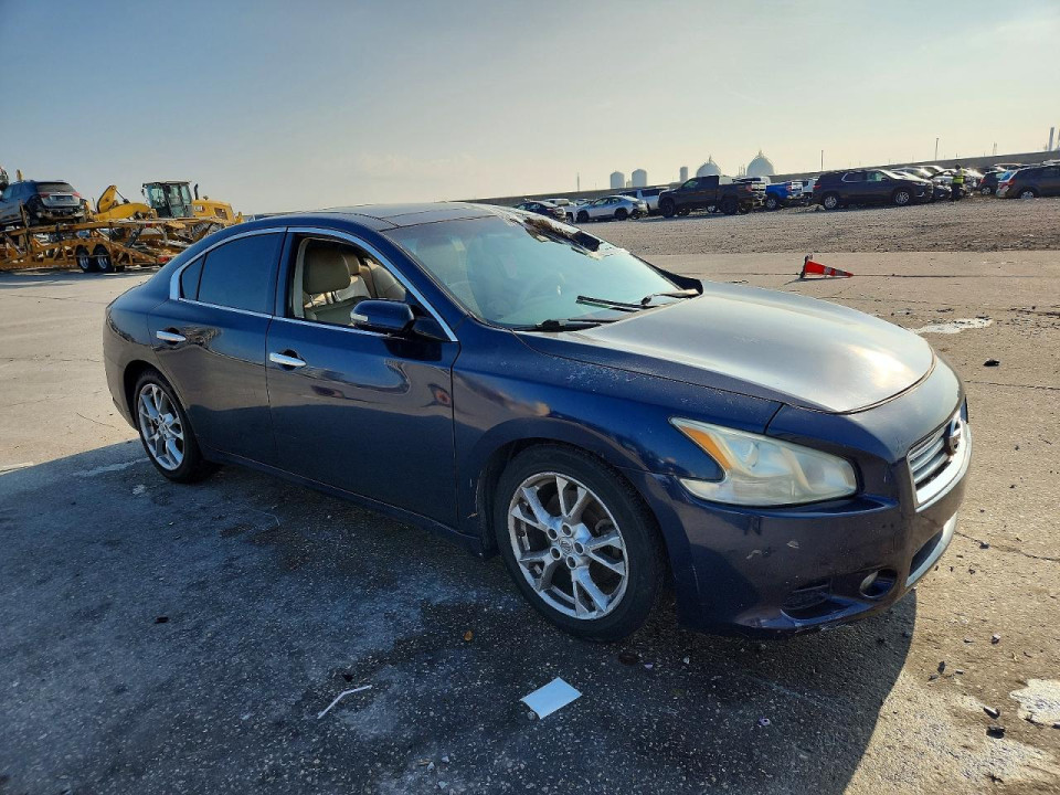 Nissan MAXIMA 2013 — Copart