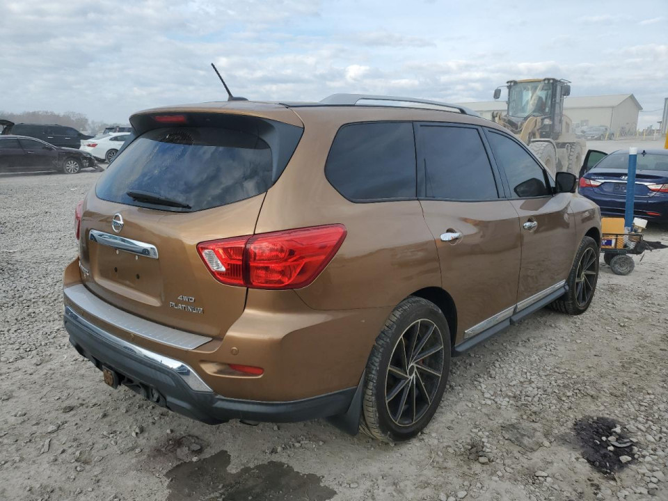 Nissan PATHFINDER 2017 — Copart