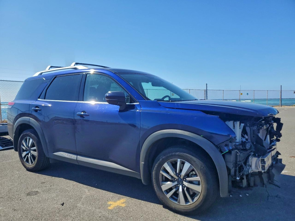 Nissan PATHFINDER 2024 — Copart