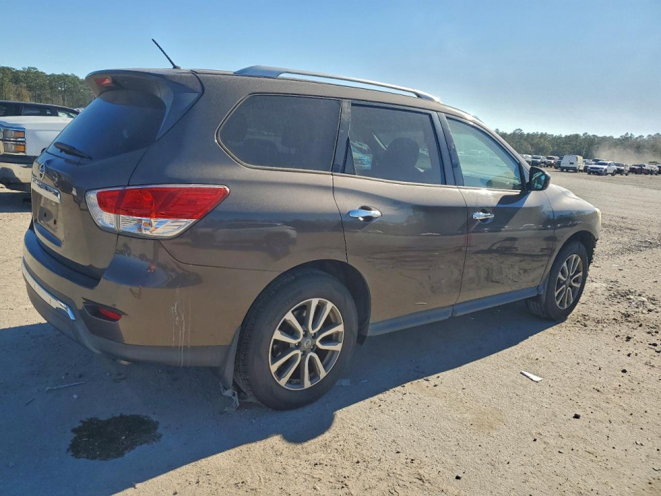 Nissan PATHFINDER 2016 — Copart