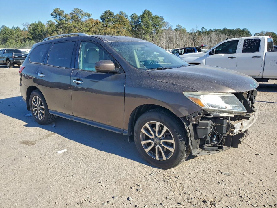 Nissan PATHFINDER 2016 — Copart