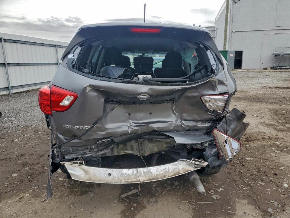 Nissan PATHFINDER 2018 — Copart