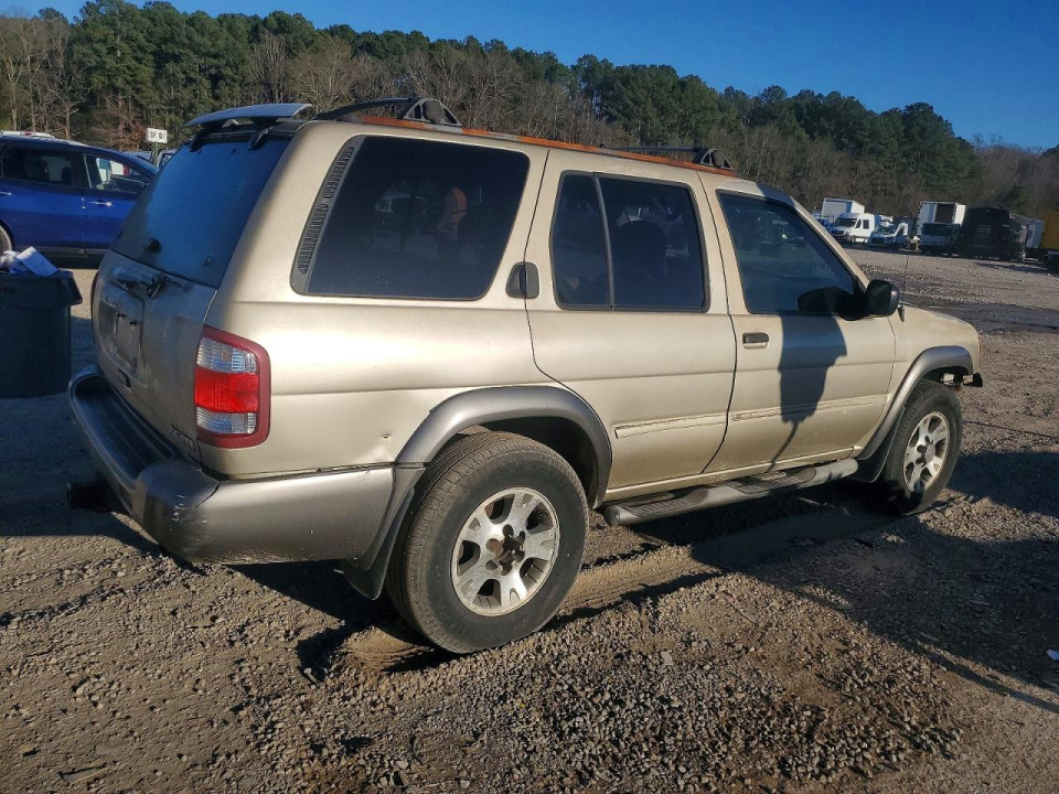 Nissan PATHFINDER 2001 — Copart