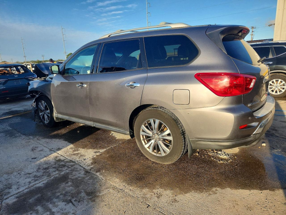 Nissan PATHFINDER 2017 — Copart