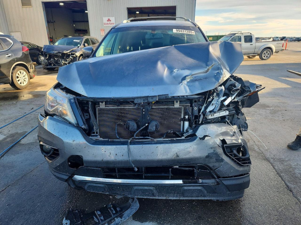 Nissan PATHFINDER 2017 — Copart