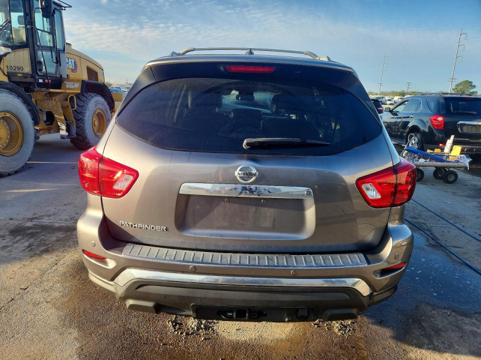 Nissan PATHFINDER 2017 — Copart