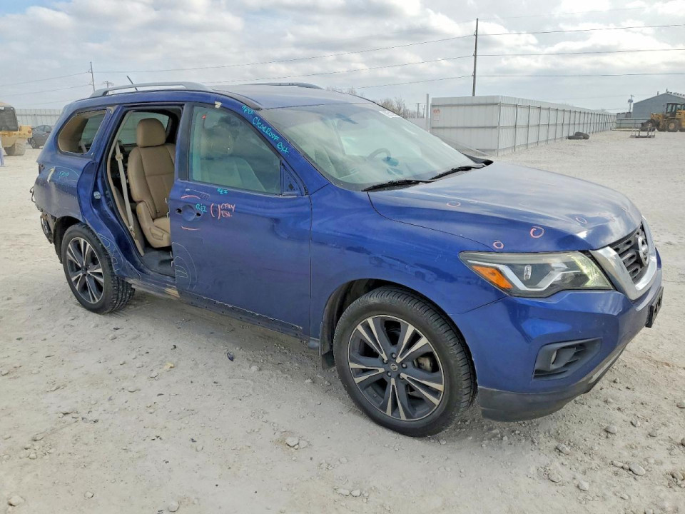 Nissan PATHFINDER 2017 — Copart