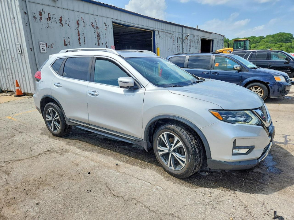 Nissan ROGUE SV/SL 2017 — Copart