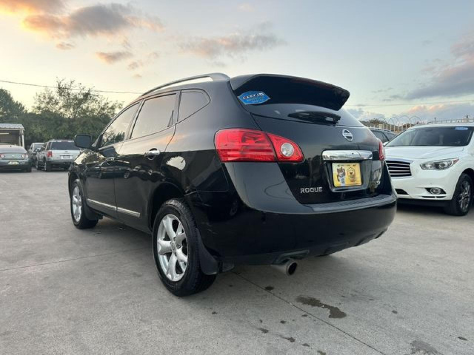 Nissan ROGUE 2011 — Copart